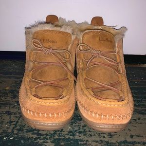 LL BEAN Wicked Good Lodge Chukkas